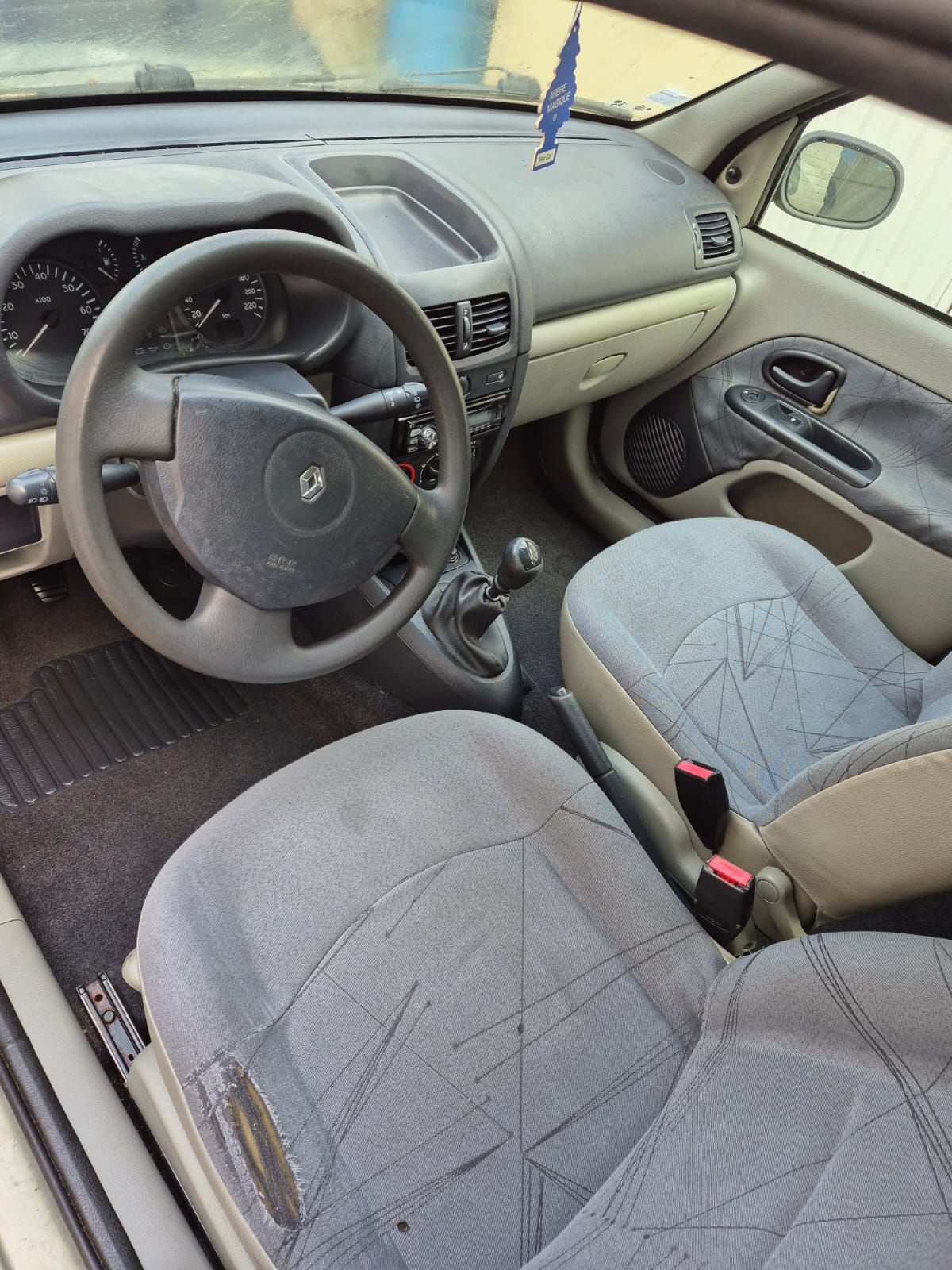 Nettoyage de voiture — après